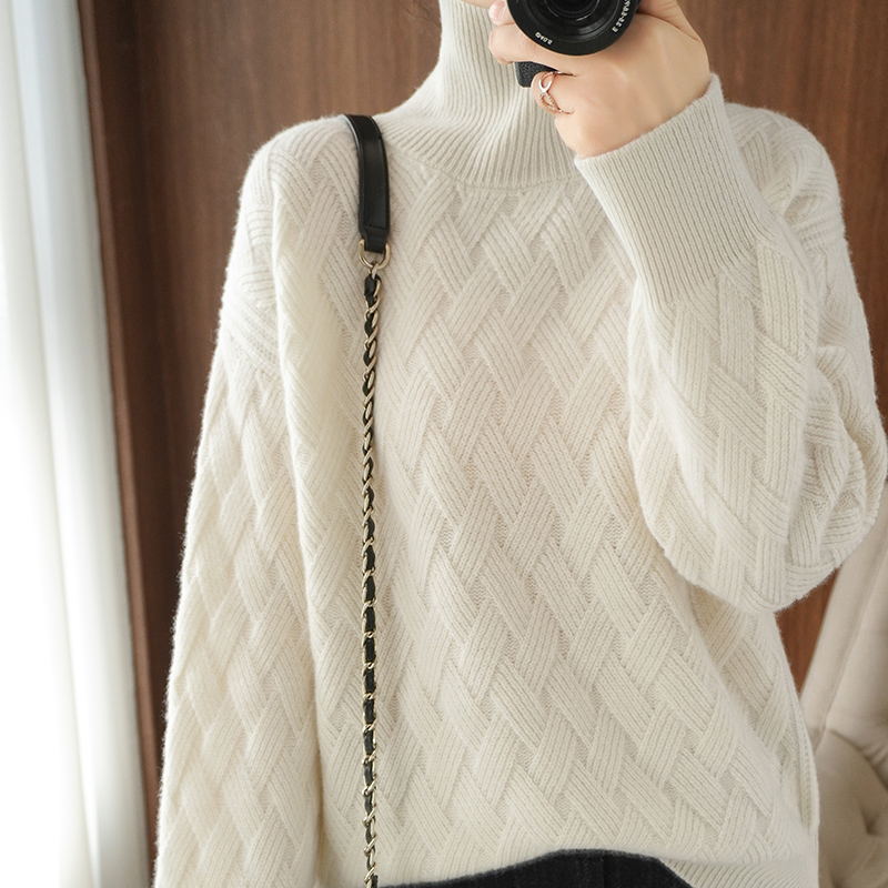Women'S Threaded Warm Sweater